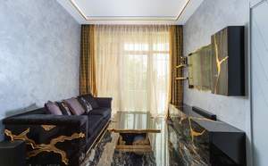 3-к квартира, вторичка, 117м2, 1/3 этаж