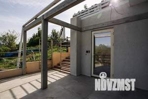 Студия квартира, вторичка, 49м2, 1/7 этаж