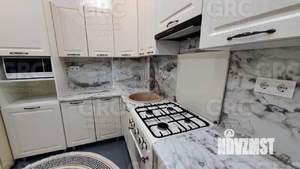 2-к квартира, вторичка, 44м2, 1/4 этаж