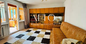 2-к квартира, вторичка, 50м2, 3/5 этаж