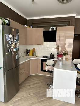 3-к квартира, вторичка, 58м2, 8/10 этаж