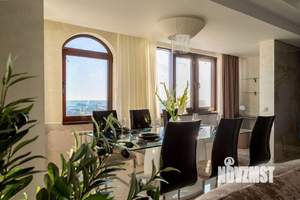 2-к квартира, вторичка, 128м2, 12/12 этаж