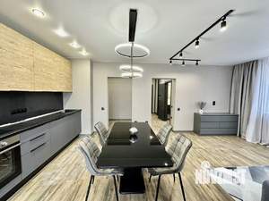 2-к квартира, вторичка, 63м2, 3/18 этаж