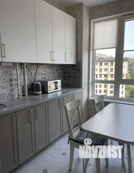 Студия квартира, вторичка, 37м2, 12/13 этаж