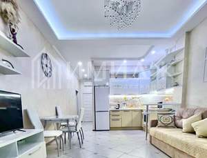 3-к квартира, вторичка, 85м2, 1/3 этаж
