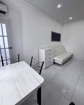 3-к квартира, вторичка, 37м2, 3/9 этаж