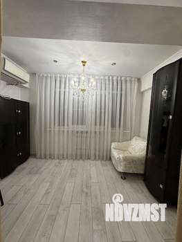 3-к квартира, вторичка, 82м2, 1/5 этаж