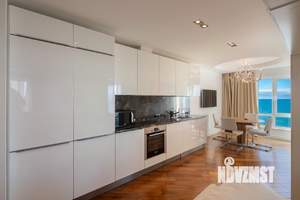 3-к квартира, вторичка, 120м2, 16/25 этаж