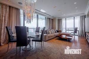 3-к квартира, вторичка, 95м2, 18/27 этаж