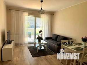 2-к квартира, вторичка, 60м2, 1/5 этаж