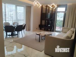 3-к квартира, вторичка, 111м2, 11/17 этаж