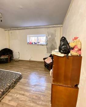 2-к квартира, вторичка, 63м2, 1/12 этаж