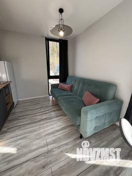 Студия квартира, вторичка, 64м2, 1/3 этаж