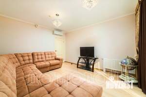 2-к квартира, вторичка, 65м2, 3/7 этаж