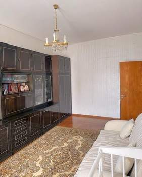 3-к квартира, вторичка, 83м2, 3/4 этаж