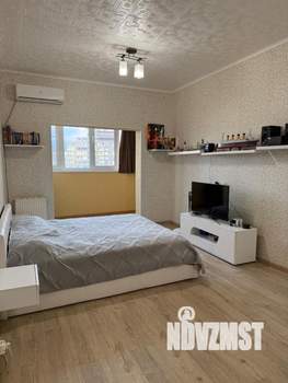 Студия квартира, вторичка, 35м2, 18/19 этаж