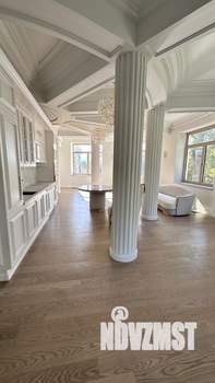 3-к квартира, вторичка, 168м2, 1/5 этаж