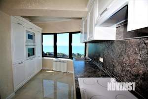 3-к квартира, вторичка, 93м2, 20/24 этаж