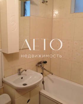 2-к квартира, вторичка, 52м2, 2/5 этаж