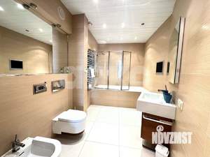 3-к квартира, вторичка, 180м2, 2/9 этаж