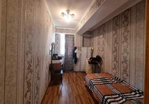 2-к квартира, вторичка, 64м2, 1/12 этаж