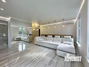 2-к квартира, вторичка, 67м2, 3/17 этаж