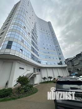 4-к квартира, вторичка, 143м2, 7/18 этаж