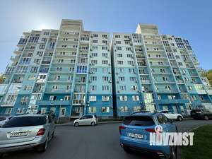 2-к квартира, вторичка, 70м2, 1/10 этаж