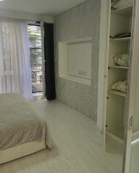 2-к квартира, вторичка, 72м2, 1/13 этаж