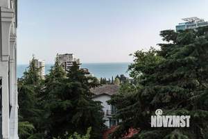 3-к квартира, вторичка, 130м2, 10/17 этаж