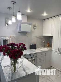 4-к квартира, вторичка, 100м2, 5/5 этаж