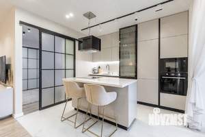 3-к квартира, вторичка, 90м2, 12/23 этаж