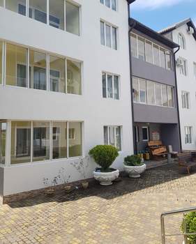 Студия квартира, вторичка, 40м2, 1/4 этаж
