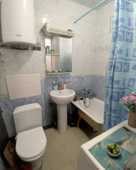 2-к квартира, вторичка, 40м2, 5/5 этаж