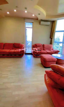 3-к квартира, вторичка, 123м2, 10/18 этаж