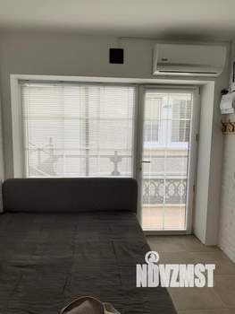 Студия квартира, вторичка, 16м2, 1/1 этаж