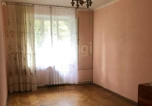 2-к квартира, вторичка, 54м2, 1/4 этаж