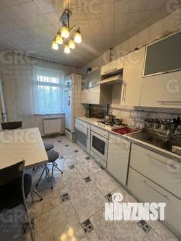 3-к квартира, вторичка, 72м2, 6/9 этаж