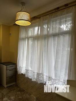 Студия квартира, вторичка, 32м2, 1/4 этаж