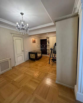 3-к квартира, вторичка, 90м2, 6/19 этаж