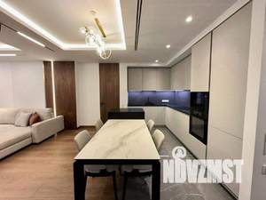 3-к квартира, вторичка, 130м2, 19/27 этаж