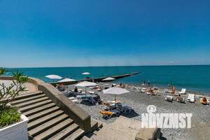 3-к квартира, вторичка, 120м2, 1/3 этаж