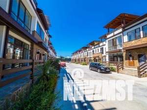 3-к квартира, вторичка, 165м2, 3/3 этаж