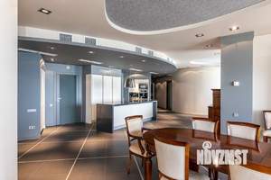 2-к квартира, вторичка, 120м2, 17/21 этаж