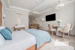 Студия квартира, вторичка, 42м2, 1/6 этаж