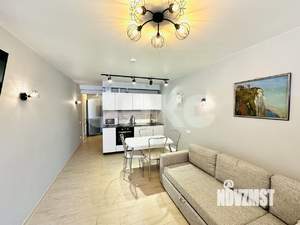 2-к квартира, вторичка, 79м2, 1/5 этаж