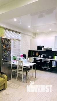 2-к квартира, вторичка, 52м2, 1/6 этаж