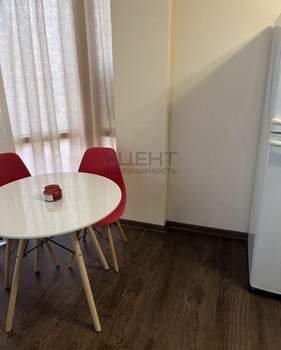 1-к квартира, вторичка, 42м2, 4/5 этаж