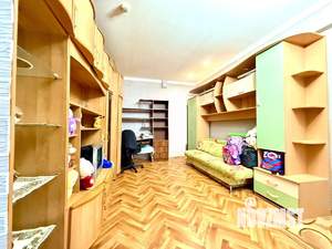 1-к квартира, вторичка, 35м2, 1/6 этаж