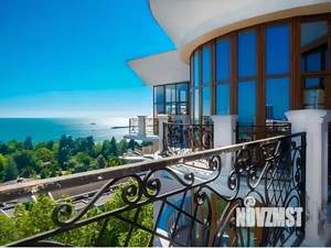 3-к квартира, вторичка, 135м2, 10/11 этаж